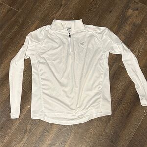 Fila‎ Women’s pickleball quarter-zip pullover. It is a long-sleeve White Small